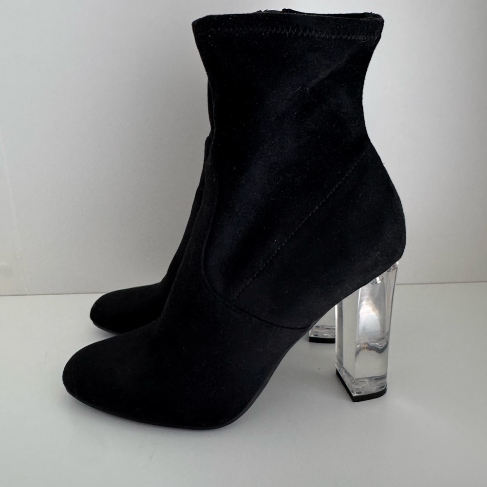 Steve Madden Black Suede Ankle Boots with Clear Heels in Size US 8 Women’s